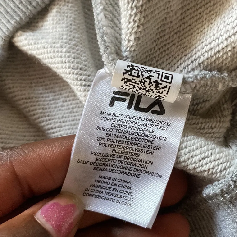 Fila Sweatshirt SIZE XL - Image 4