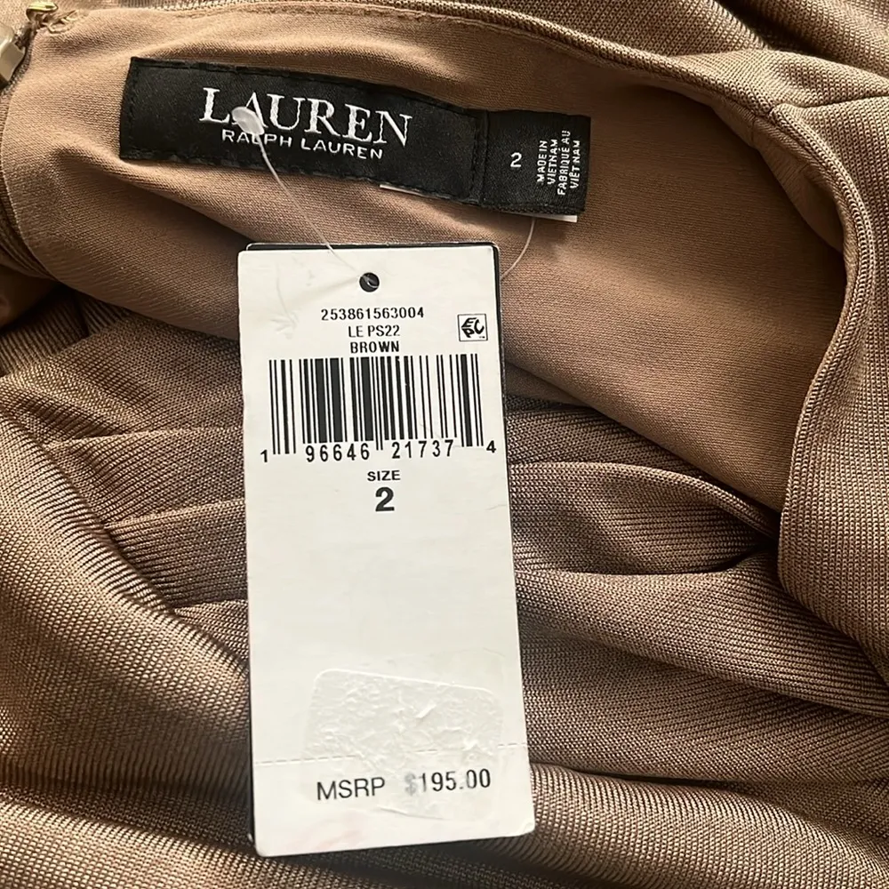 Lauren Ralph Lauren Fit & Flare Pleated Shimmer Dress in Gold, NWT, Size 2 - Image 5