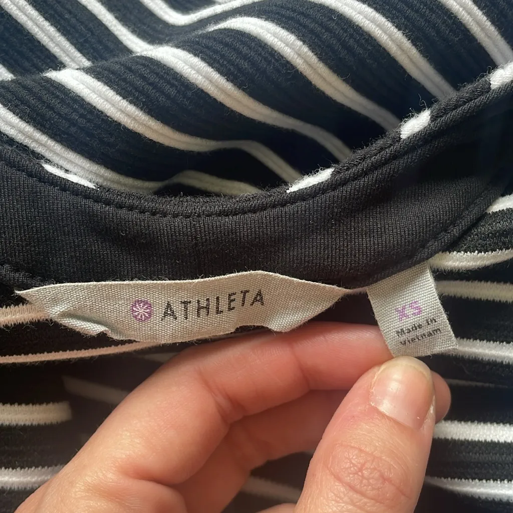 Athleta Women's Stripe Black and White Dress Stretch Athletic XS Slimming Modest - Image 8