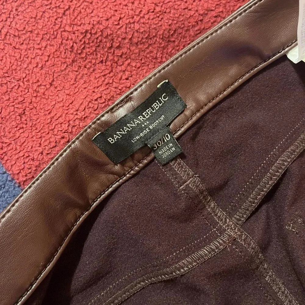 Low-rise bootcut faux leather pants 
Banana Republic
Women’s 30/10
NWOT
Brown - Image 3