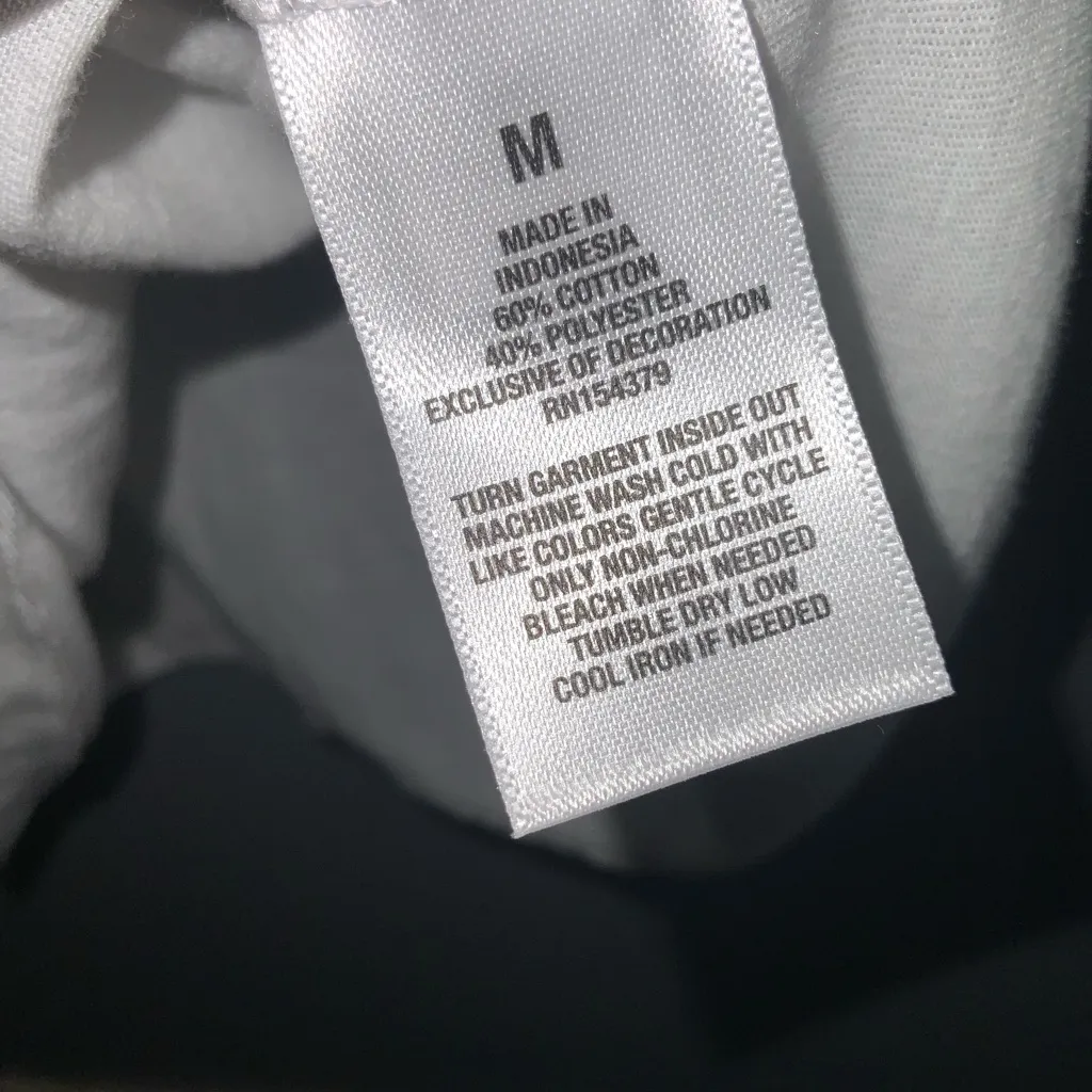 Aeropostale White With Pink NYC Graphic Short Sleeve Crewneck Tee Shirt M - Image 6