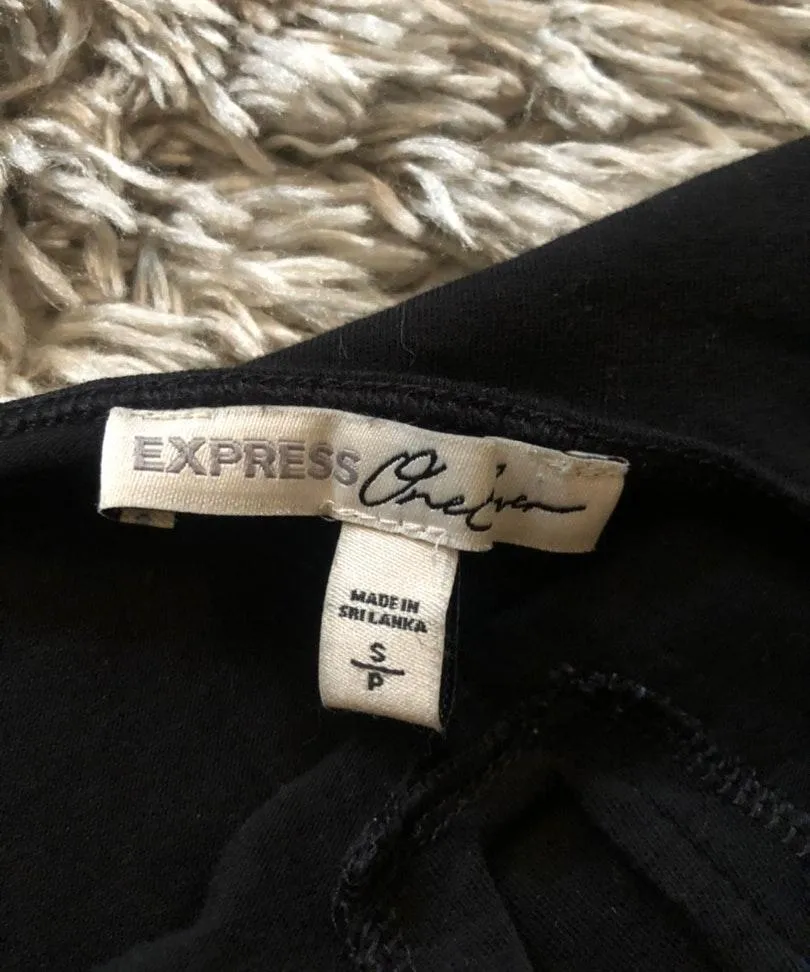 EXPRESS Black Tank Top - Image 4