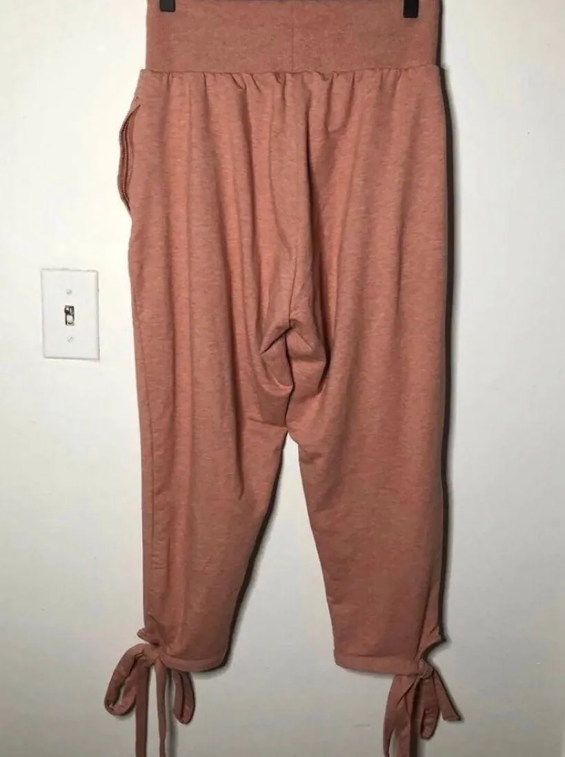 Gymshark Cropped Sweats - Image 3