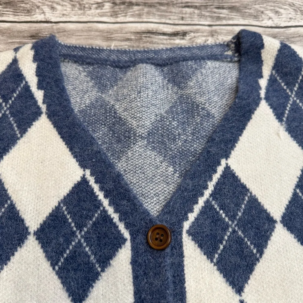 Unbranded Womens Crop Argyle Sweater Vest Blue White V Neck 4 Button L LG Large - Image 3