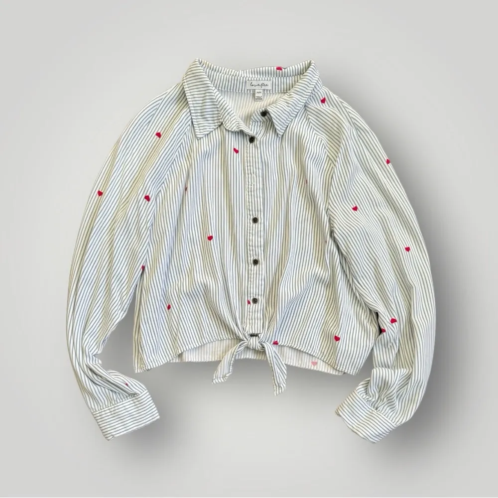 Love Fire Junior's Long Sleeve Knotted Front Button Down Shirt Blue Size Medium - Image 9