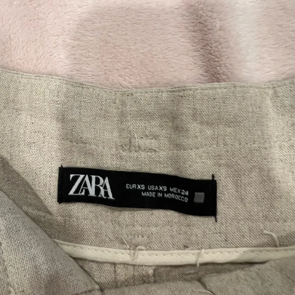 Zara Linen Beige Shorts - Image 4