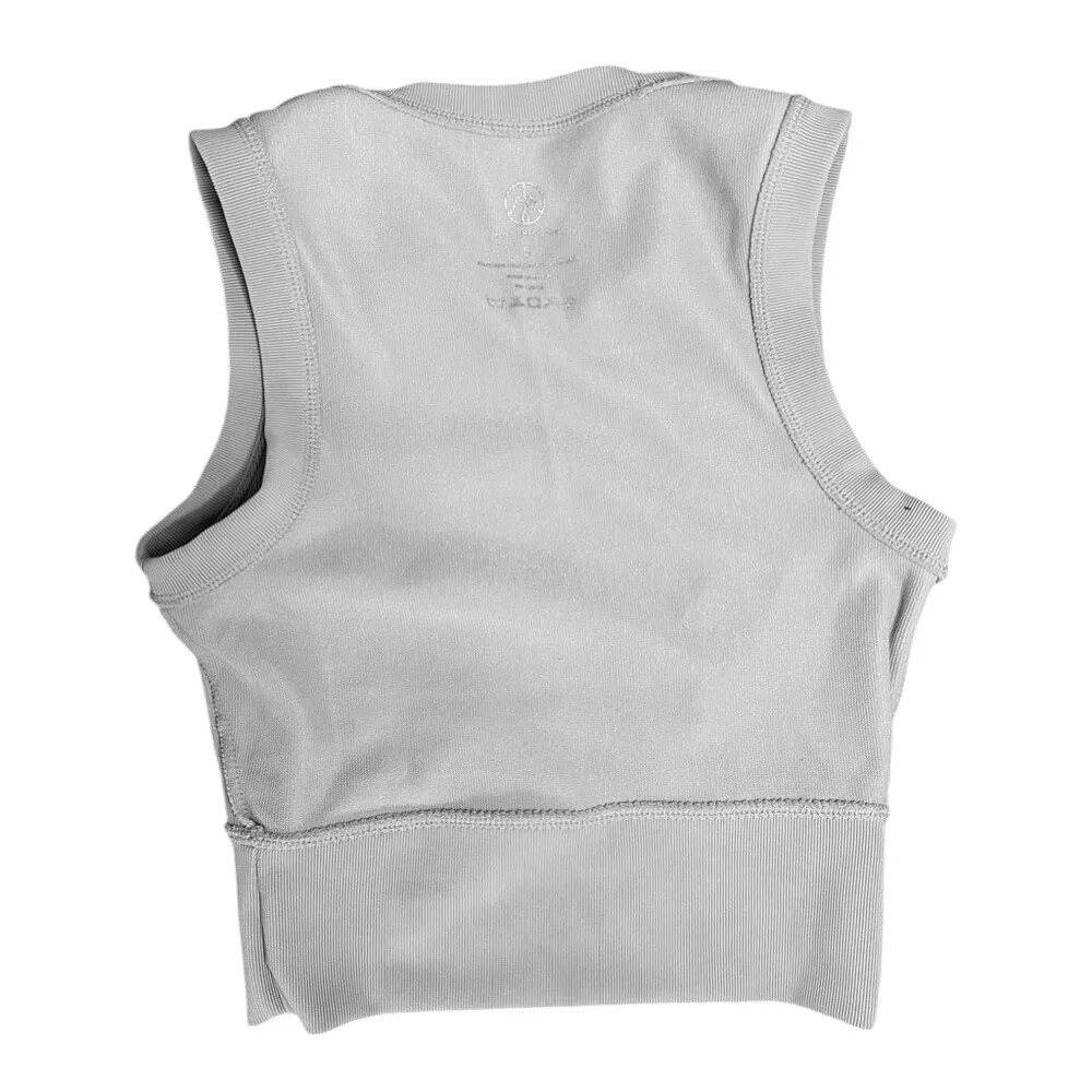 Move Theology Ribbed Contour Racerback Cropped Tank Top Beige‎ Gray Small - Image 6