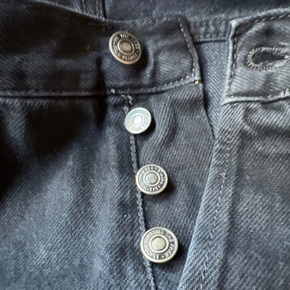 Free People We The Free Maggie Mid-Rise Straight-Leg Distress Washed Black 29 - Image 5