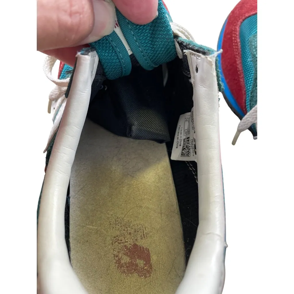 New Balance 620 Womens Red Green Suede Sneakers Size 9 SKU 8705 - Image 9