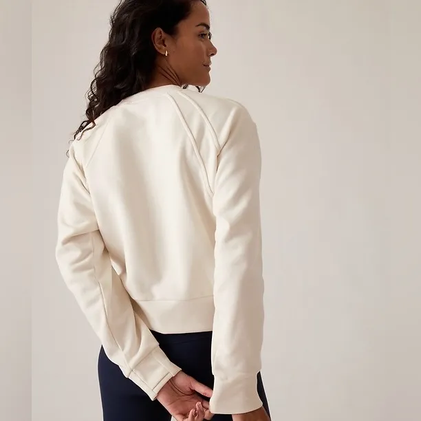 Athleta Off-White Super Soft Pullover size Small - Image 2