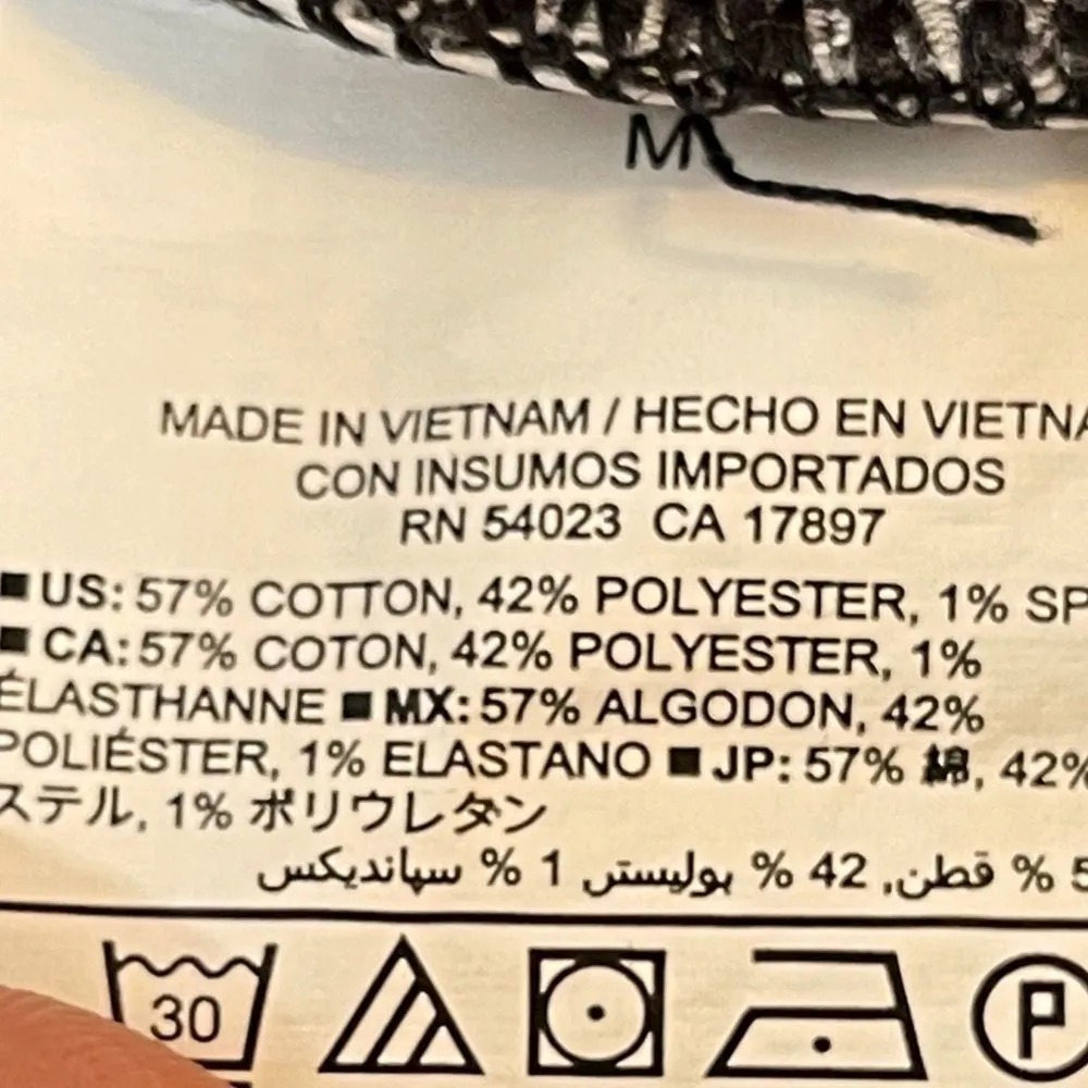 Old Navy Top - Image 7