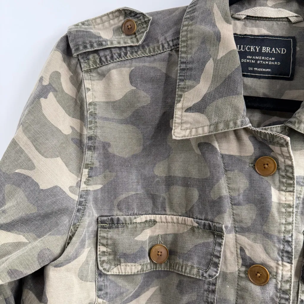 Lucky Brand Women's Camo Shirt Jacket M Military utility button front camouflage - Image 2