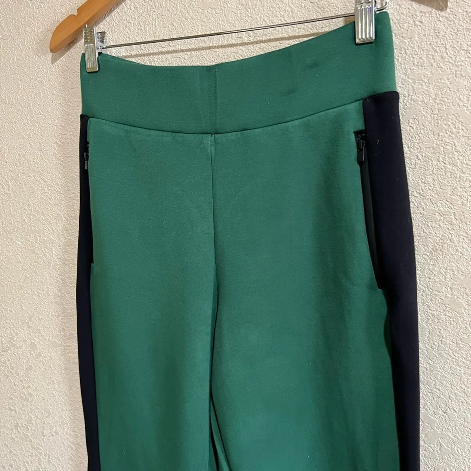 Michi Carve Flare Pant High Waist Color Block Scuba
Stripe Pine Green Black L Size L - Image 5