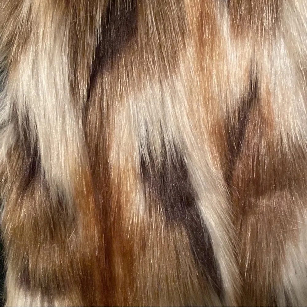 Faux Fur Vest with Leather Accents - Image 3