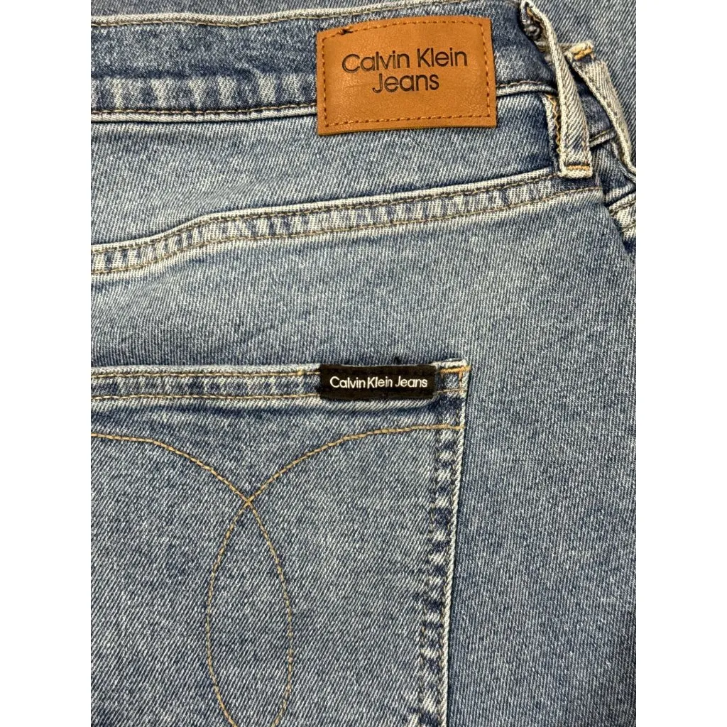 NEW Calvin Klein Womens High-Rise Frayed Hem Skinny Jeans Sz 31 Light Wash Denim - Image 8