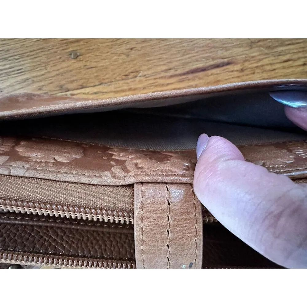 THE SAK Iris Tobacco Brown Flower Embossed Smartphone Crossbody Wristlet Wallet - Image 10