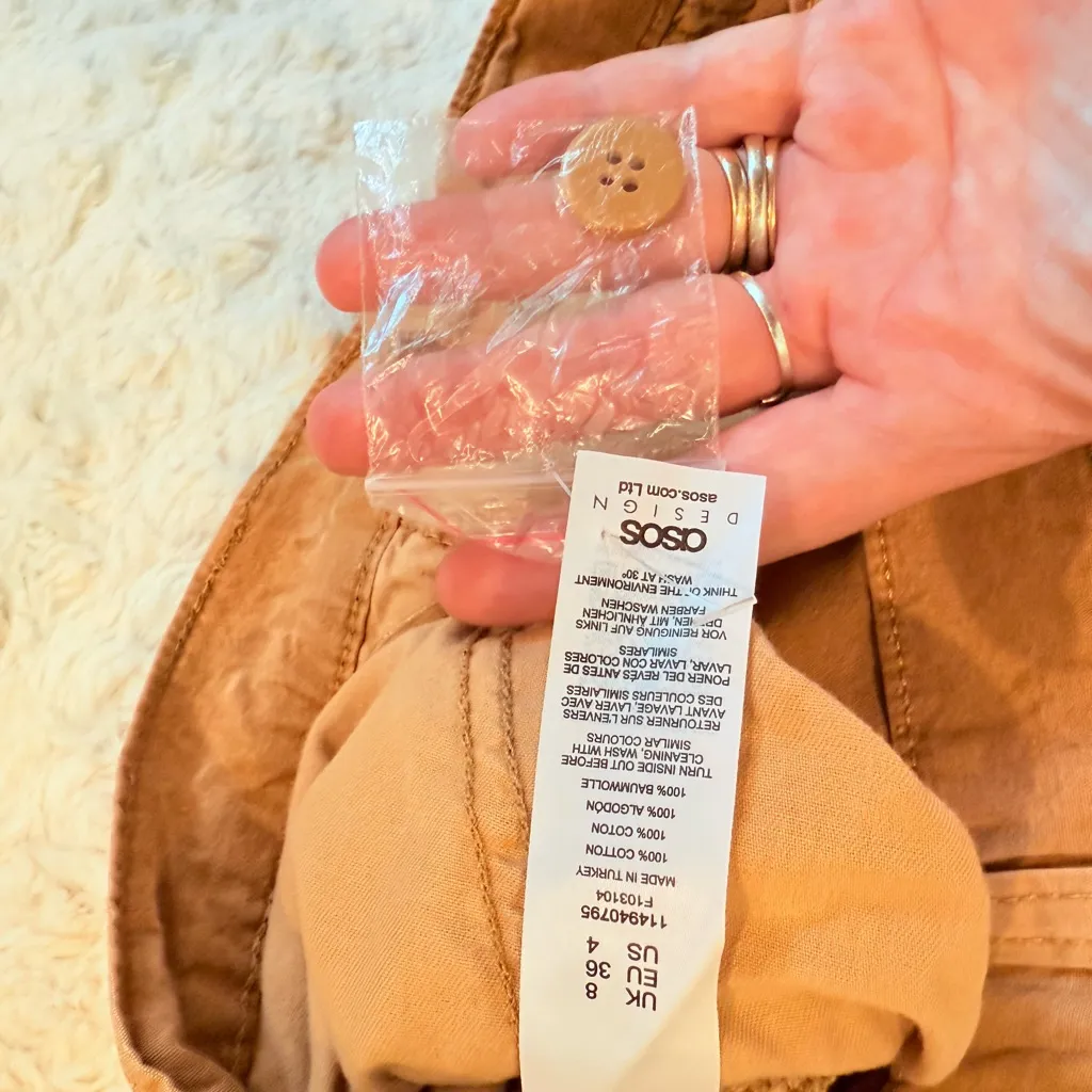 ASOS women’s Orange Cargo Pants size 4 - Image 4