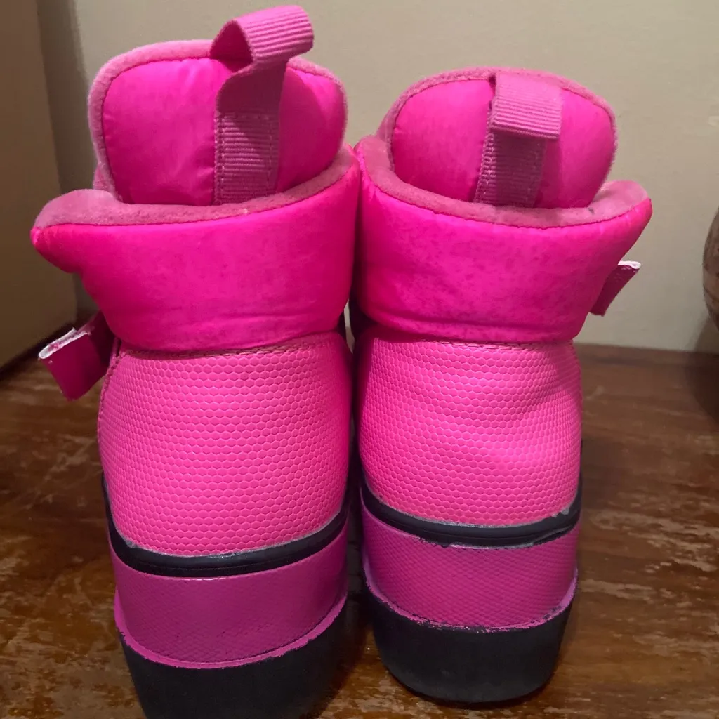 Juicy Couture  Pink Veronica Boots/Booties - Image 11