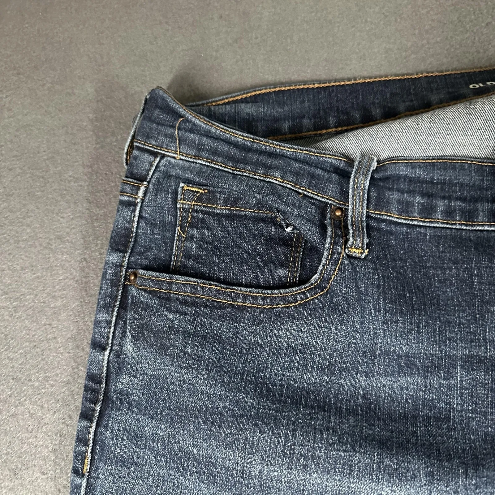 Old Navy Original Jeans Womens 16 Blue Mid Rise Straight Stretch Denim Pants - Image 4