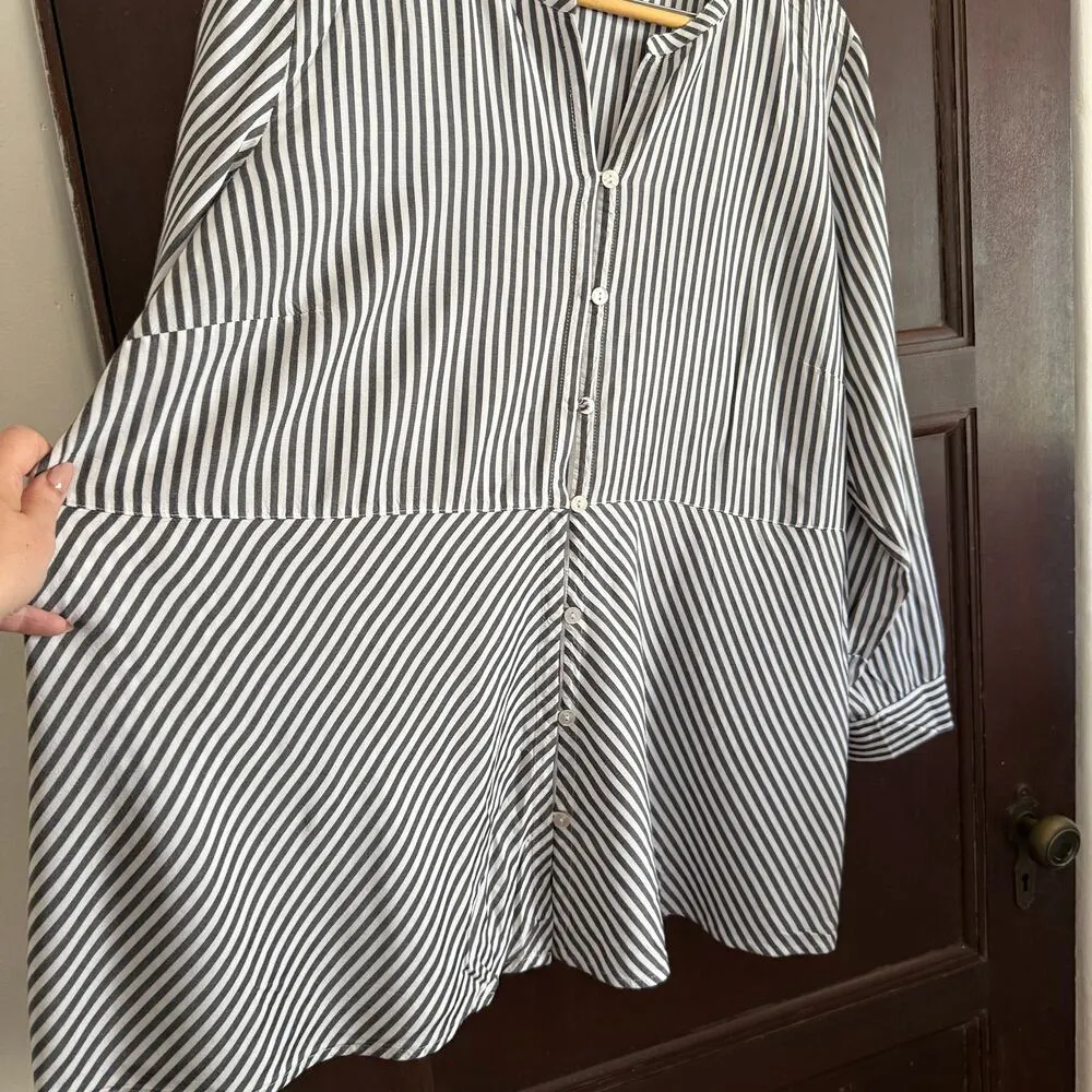 J.JILL | Grey and White Striped Button down Tunic Blouse | Extra large Petite - Image 5