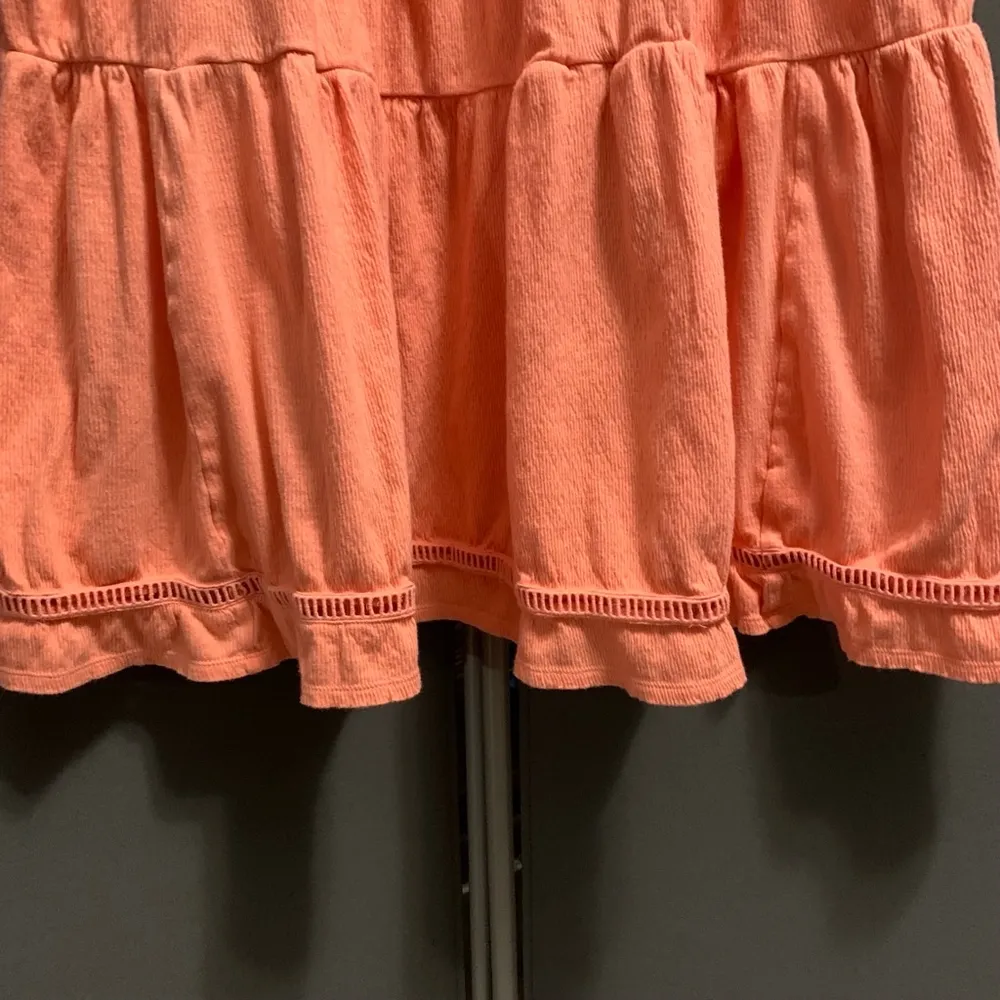 B15-Women's Flutter-Sleeve Tiered Swing Dress Size 14/16 - Image 5