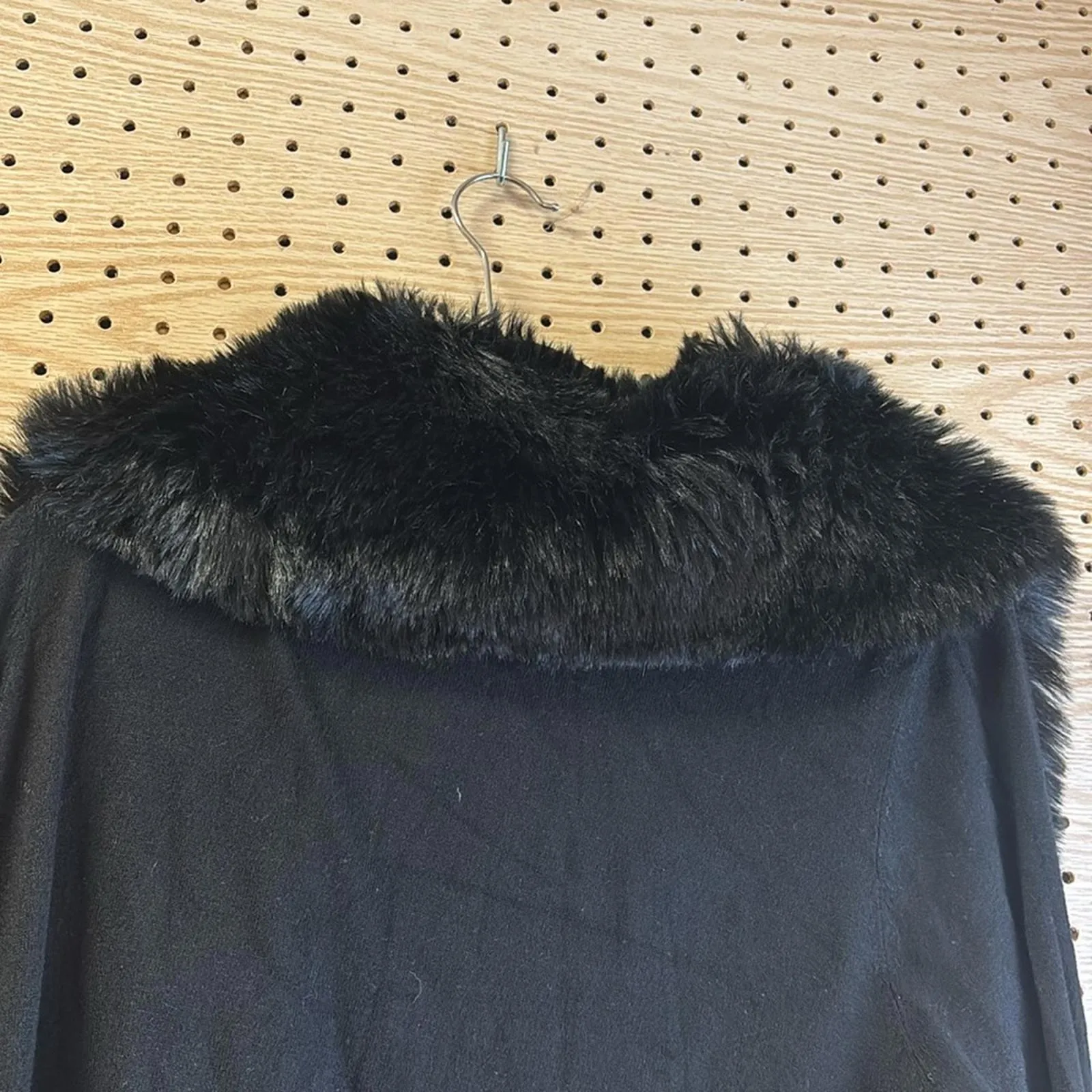 Black Open Front Cascading Removable Faux Fur Collar Sweater Cardigan Minimal Size M - Image 7