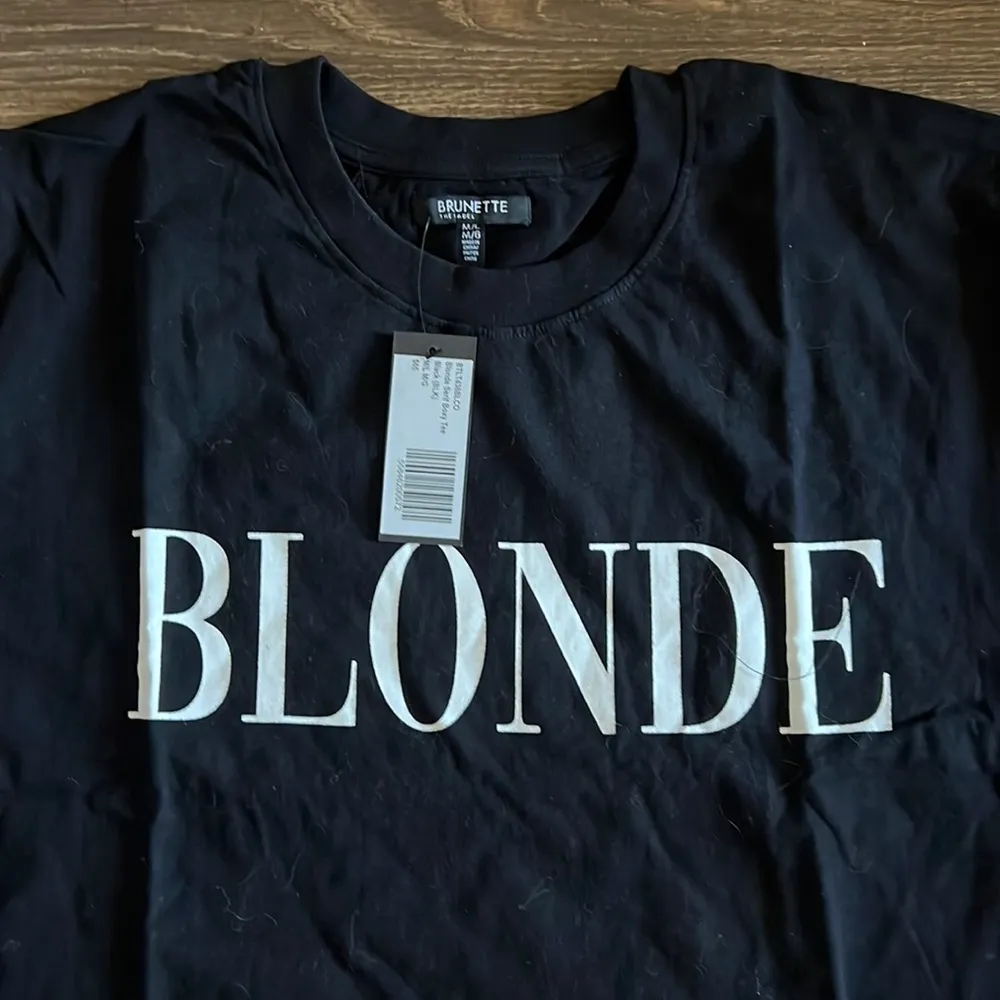 Blonde Serif Boxy Tee in Black Size undefined - Image 2