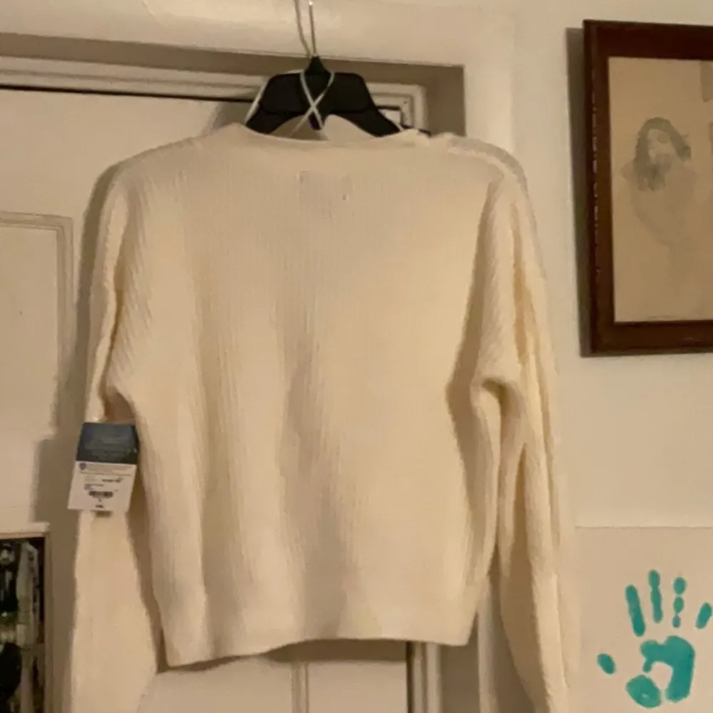 Abbott Elementary V - Image 3