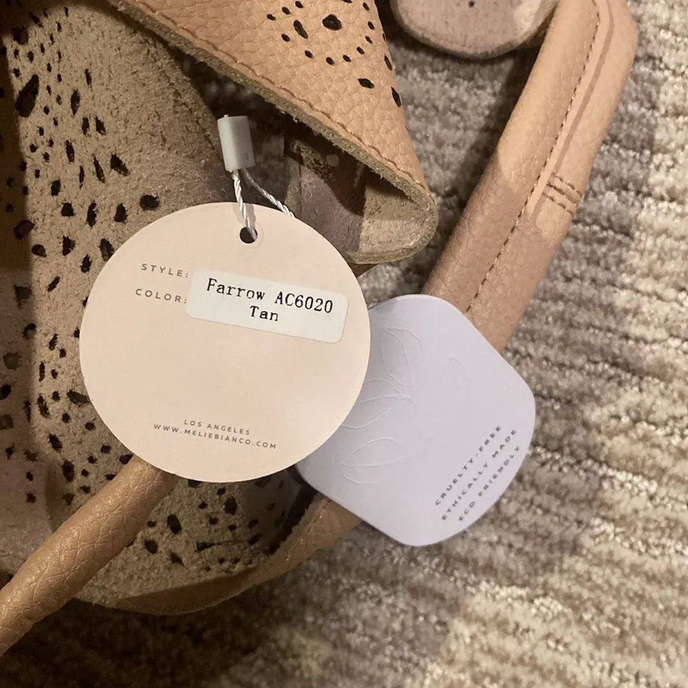 Melie Bianco Tan Hobo Bag Farrow - Image 8