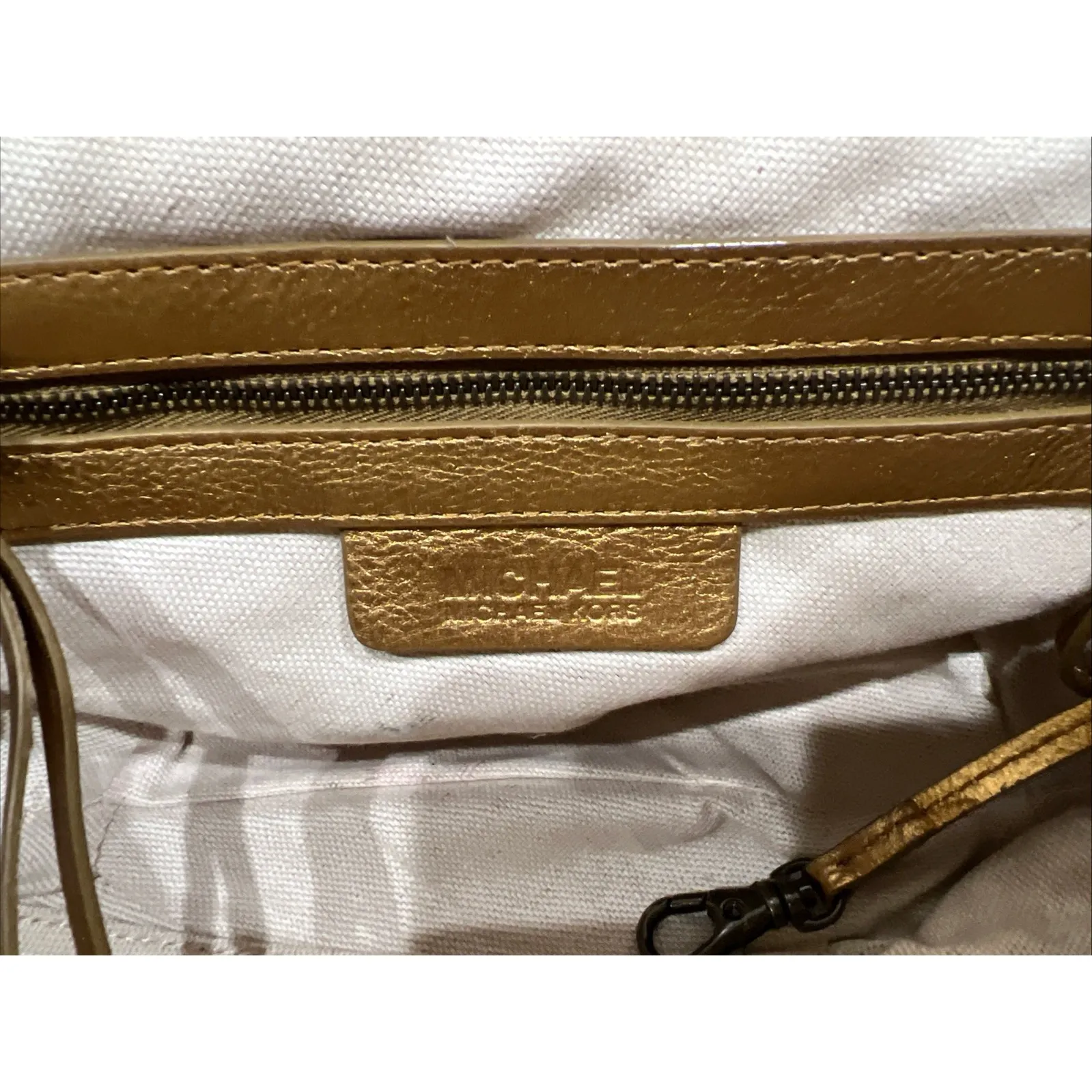 Michael Kors Malibu Antique Gold Leather Frame Top Handle Bag Cocktail Club Glam - Image 6