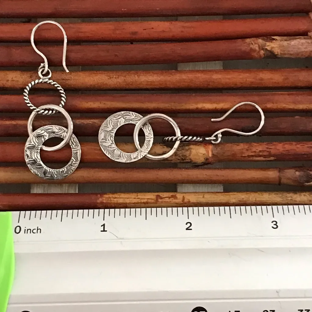 Silpada Sterling Silver Triple Circle Dangle Earrings - Image 4