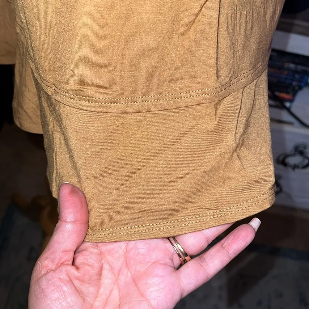 Logo lavish women’s tunic, long sleeve embroidered size small - Image 10