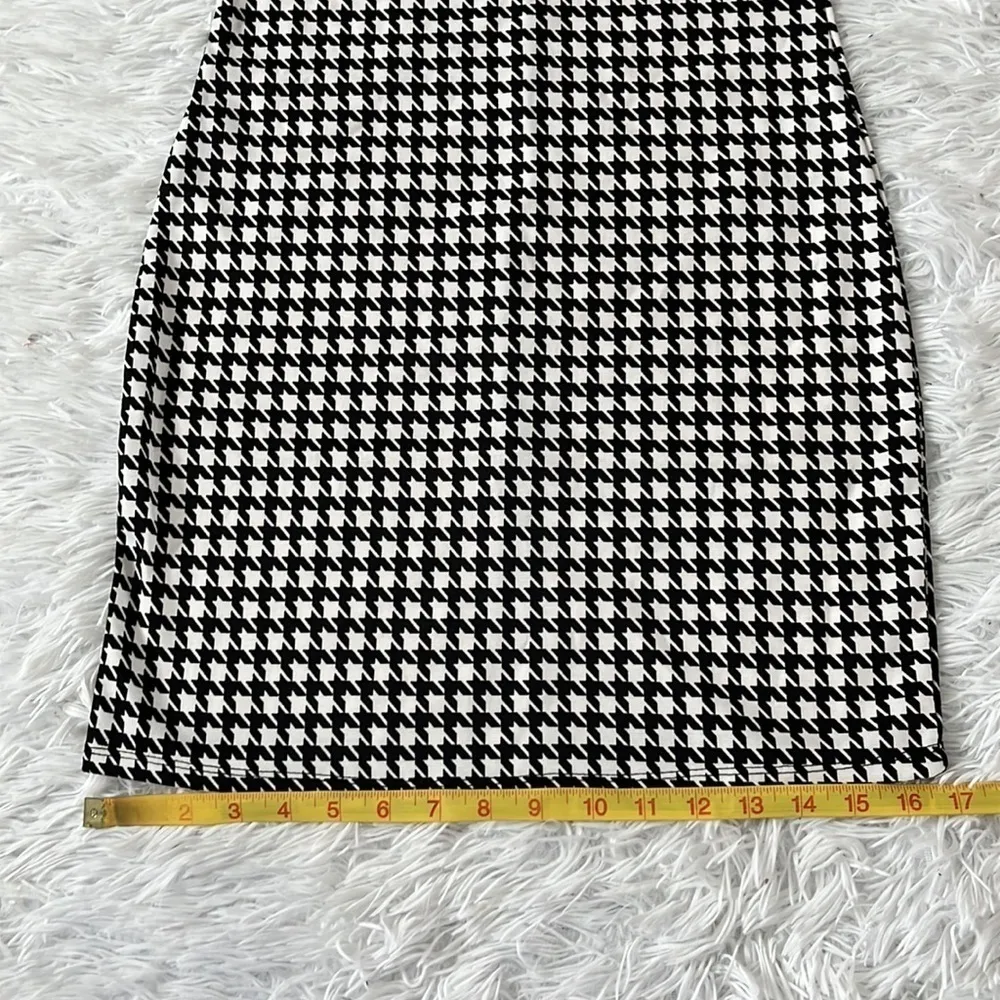 Joy & Jolie by Full circle black/white houndstooth sleeveless mini Dress Medium Black - Image 7