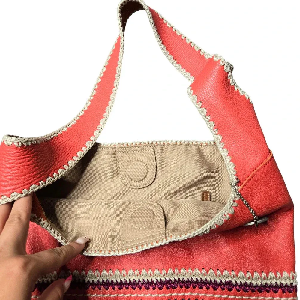 The Sak Back to Bali Hobo in cayenne Seminyak Bag - Image 3