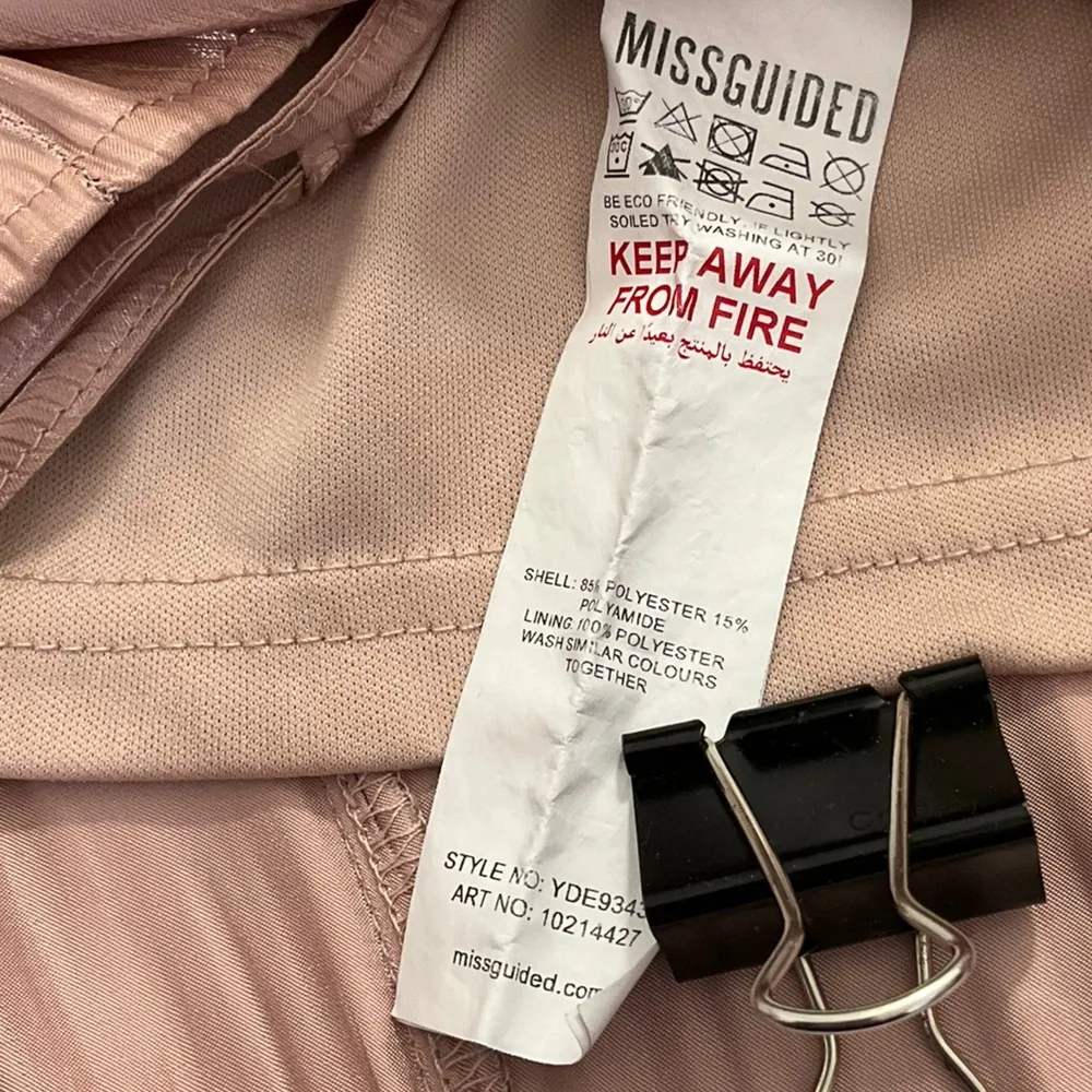 Missguided Womens Sz 6 Tall Puff Sleeve Party Cocktail dress Long Sleeve Ruched - Image 6