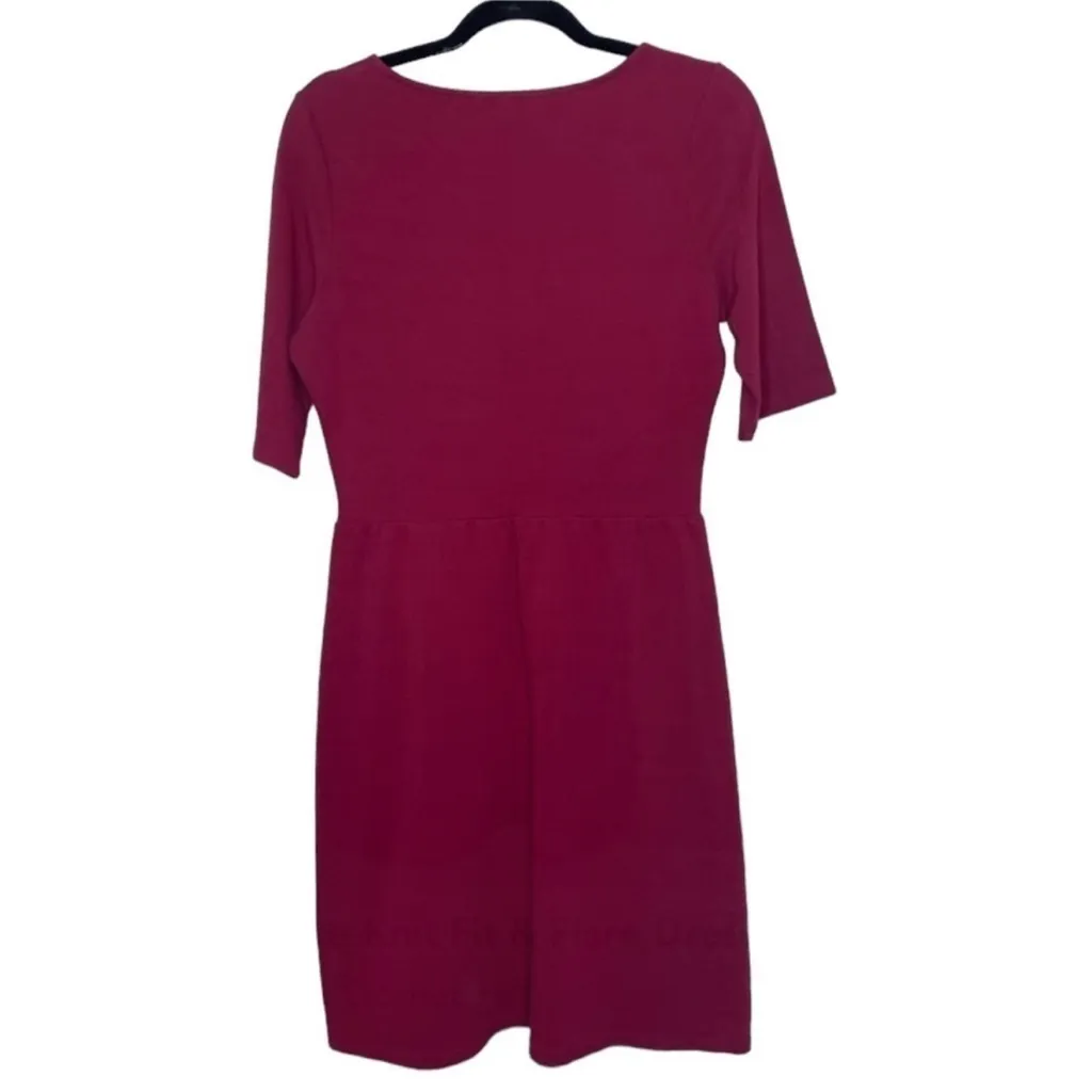 Garnet Hill magenta scoop neck ponte knit dress Size 12 - Image 2