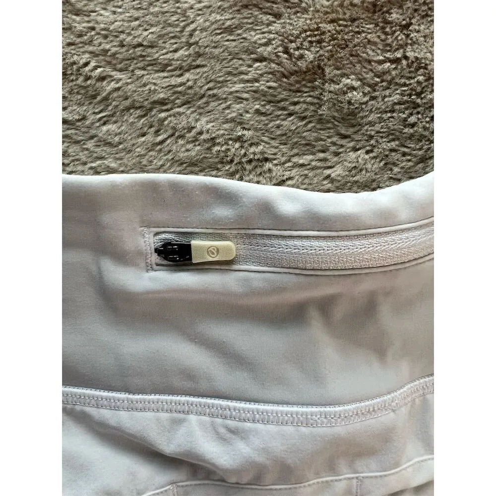 CRZ YOGA Women's High-Rise Lined Biker Shorts White Size 6 Standard Acti… - Image 5