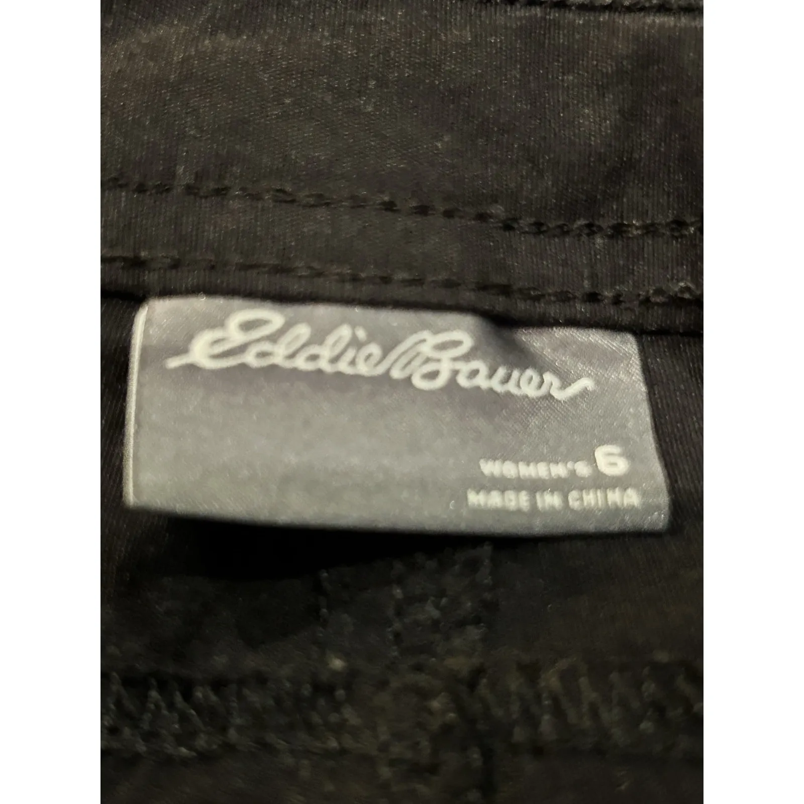 Eddie Bauer  Shorts Womens 6 Black Cargo Stretch Hiking Outdoors‎ - Image 5