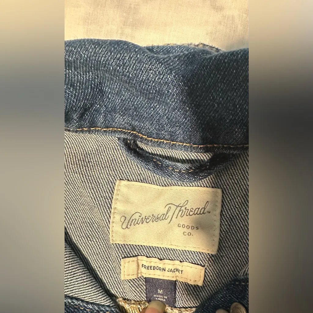 Universal Thread Blue Denim Jacket - Image 3
