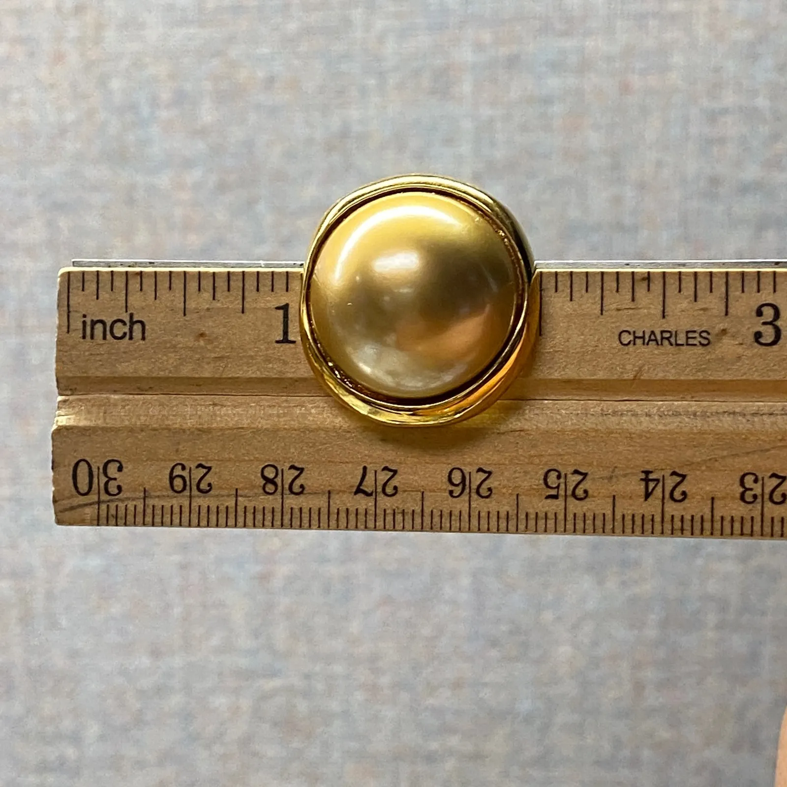 Vintage Classic Gold Tone Faux Pearl Button Clip On Earrings Style - Image 8