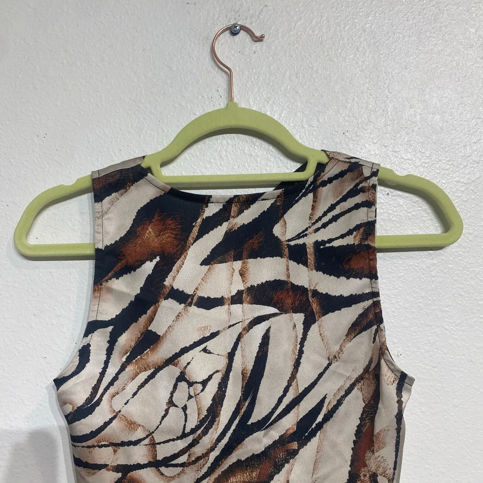 Adrienne Landau Spice Tiger Print Sleeveless Blouse Sz s - Image 6