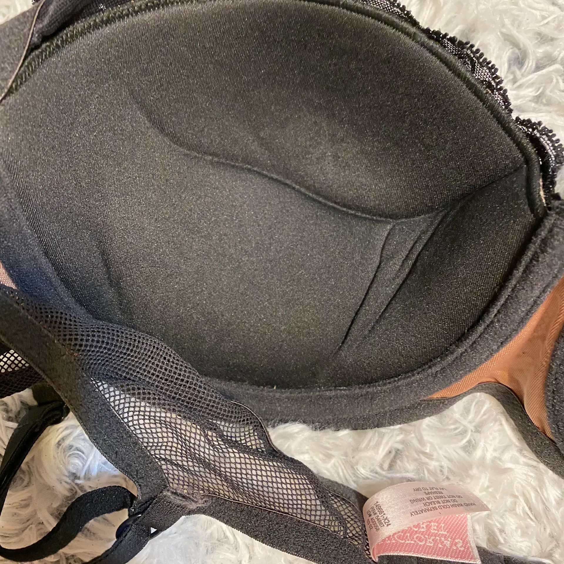 VICTORIA'S BODY BY VICTORIA PUSH UP  - Image 4