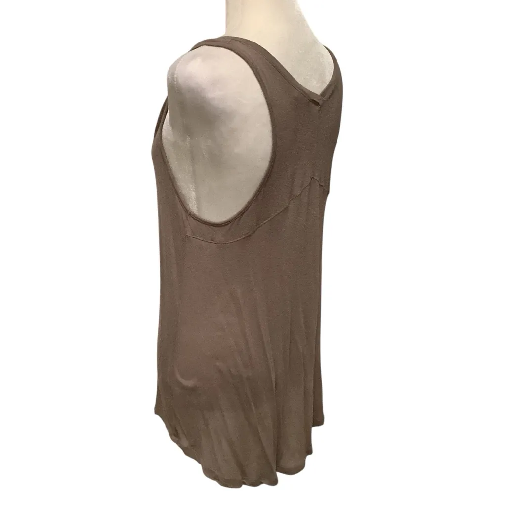 Tresics Women’s Light Brown Sleeveless Tank Top Size S - Image 4