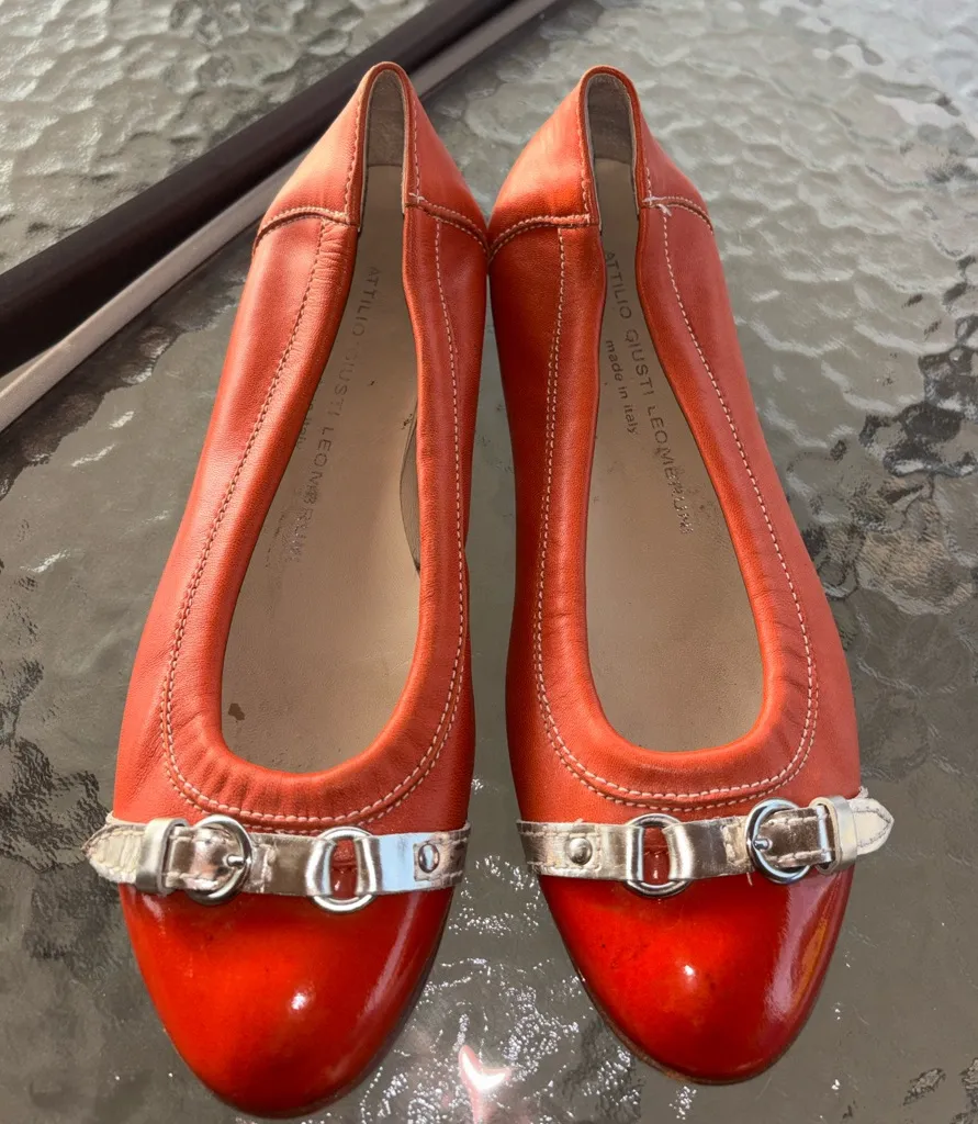 AGL ATTILIO GIUSTI LEOMBRUNI orange cap Toe Flats Size 37 BEAUTIFUL shoes - Image 1