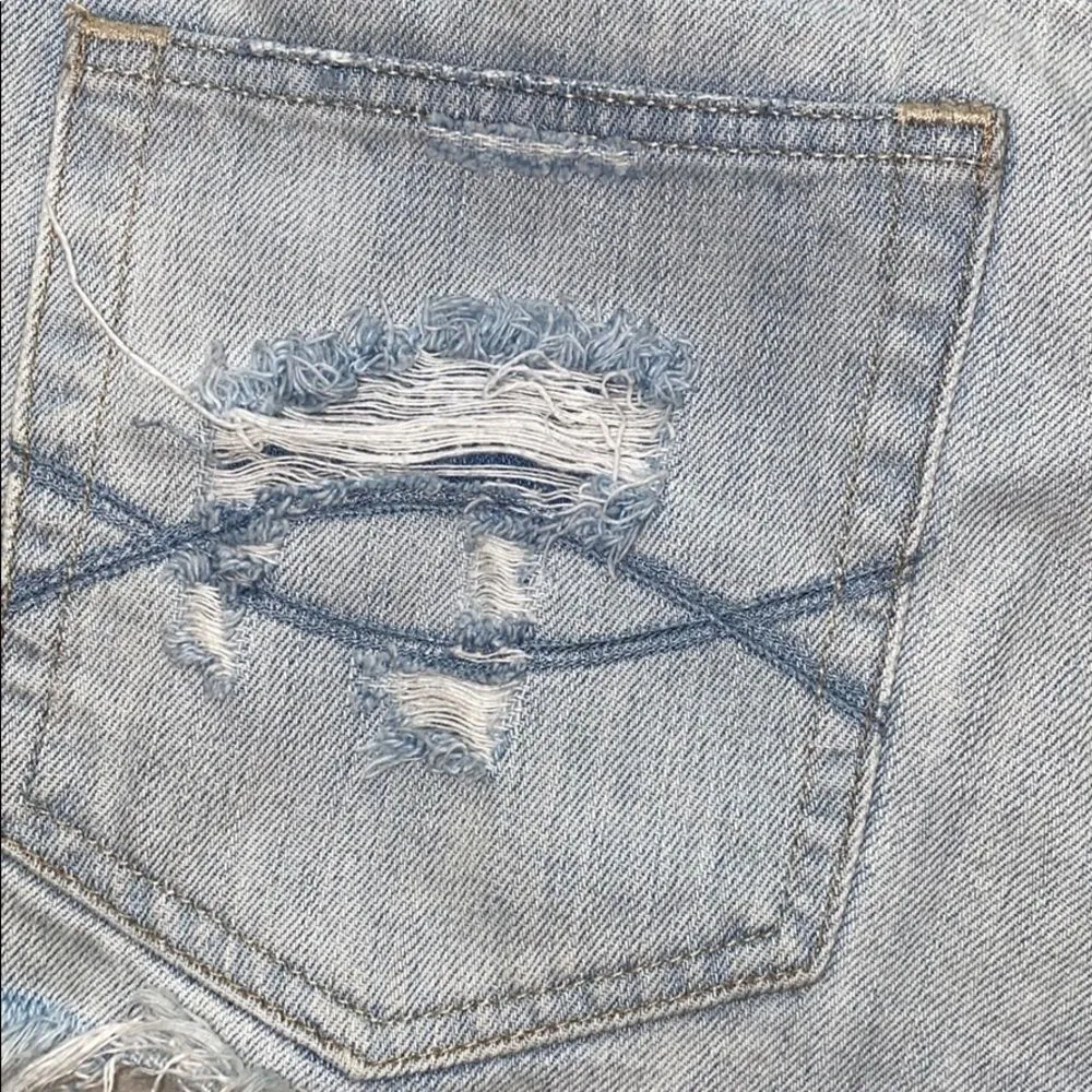 ✨A&F Destroyed Denim Cut Off Shorts✨ - Image 8