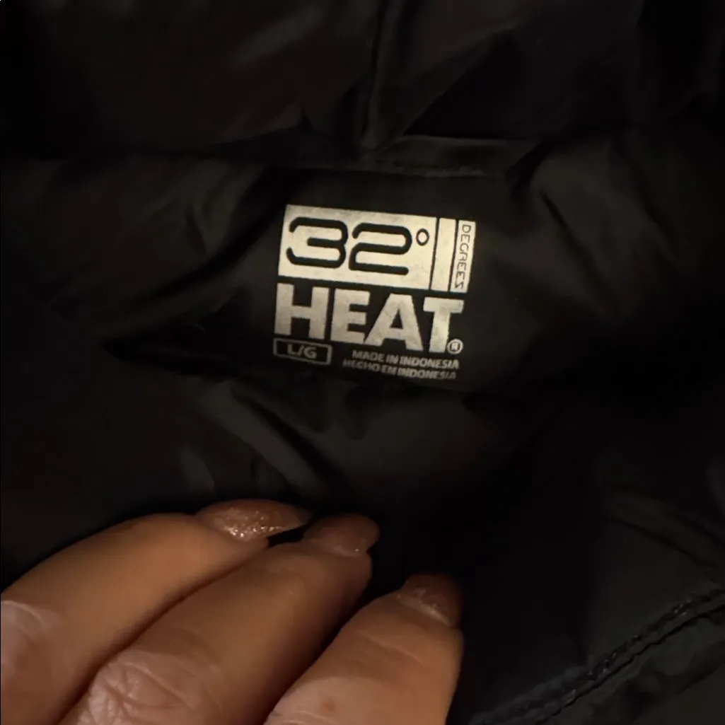 32 Degrees Heat 32 degrees new no tags WOMEN'S LIGHTWEIGHT PACKABLE VEST - Image 5