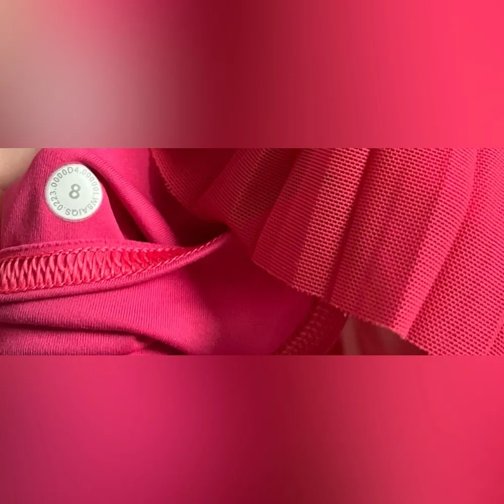 lululemon athletica Mesh Pleats Mid-Rise Tennis Skirt Lipgloss -Size 8 - Image 7