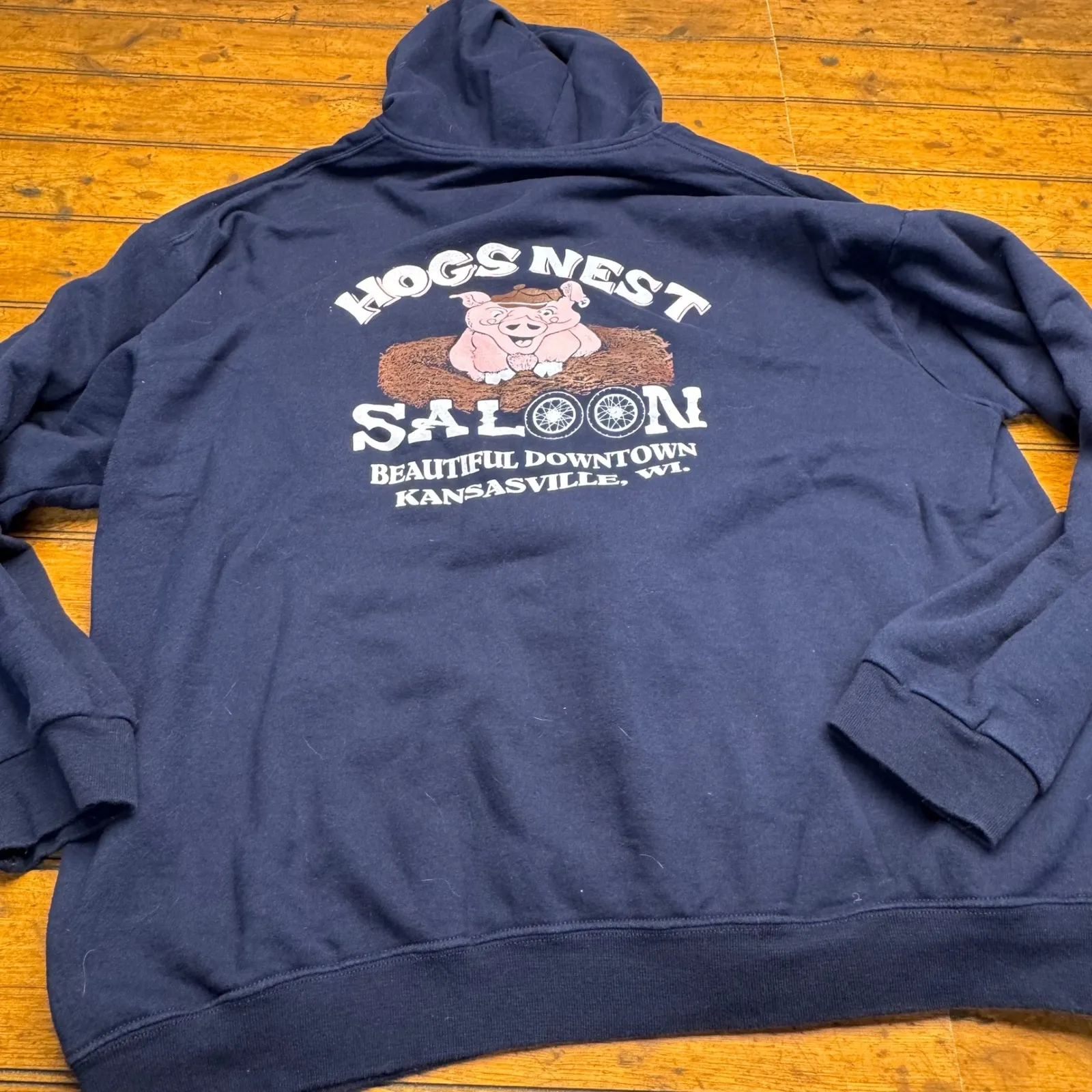 Fruit of the Loom Navy Blue Hogs Nest Saloon Graphic Zip Hoodie Sweatshirt‎ 3XL - Image 4