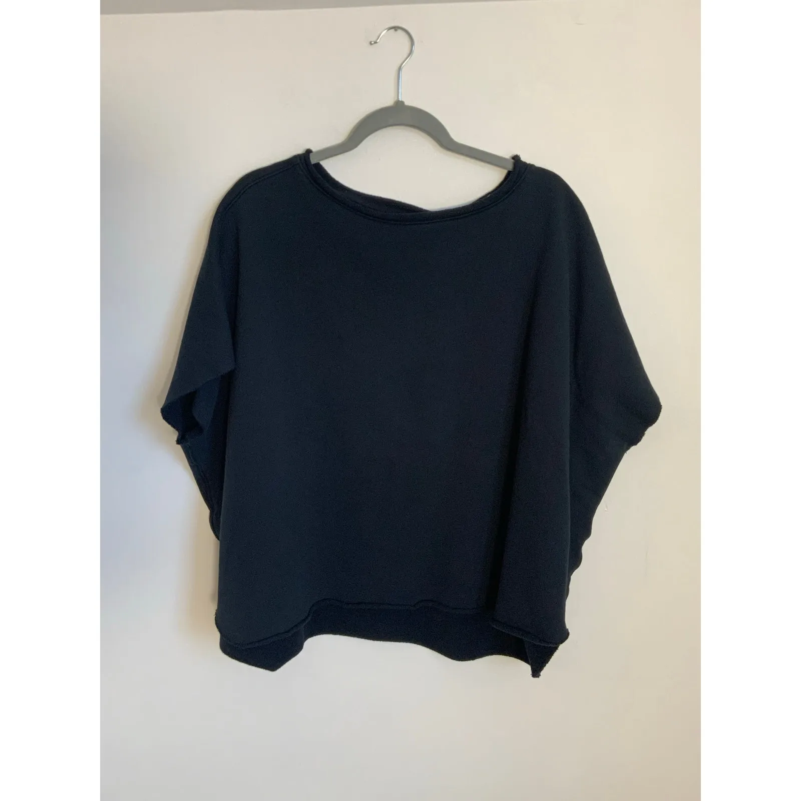 Frank & Eileen OLIVE Original Capelet Black Raw Hem One size top - Image 5