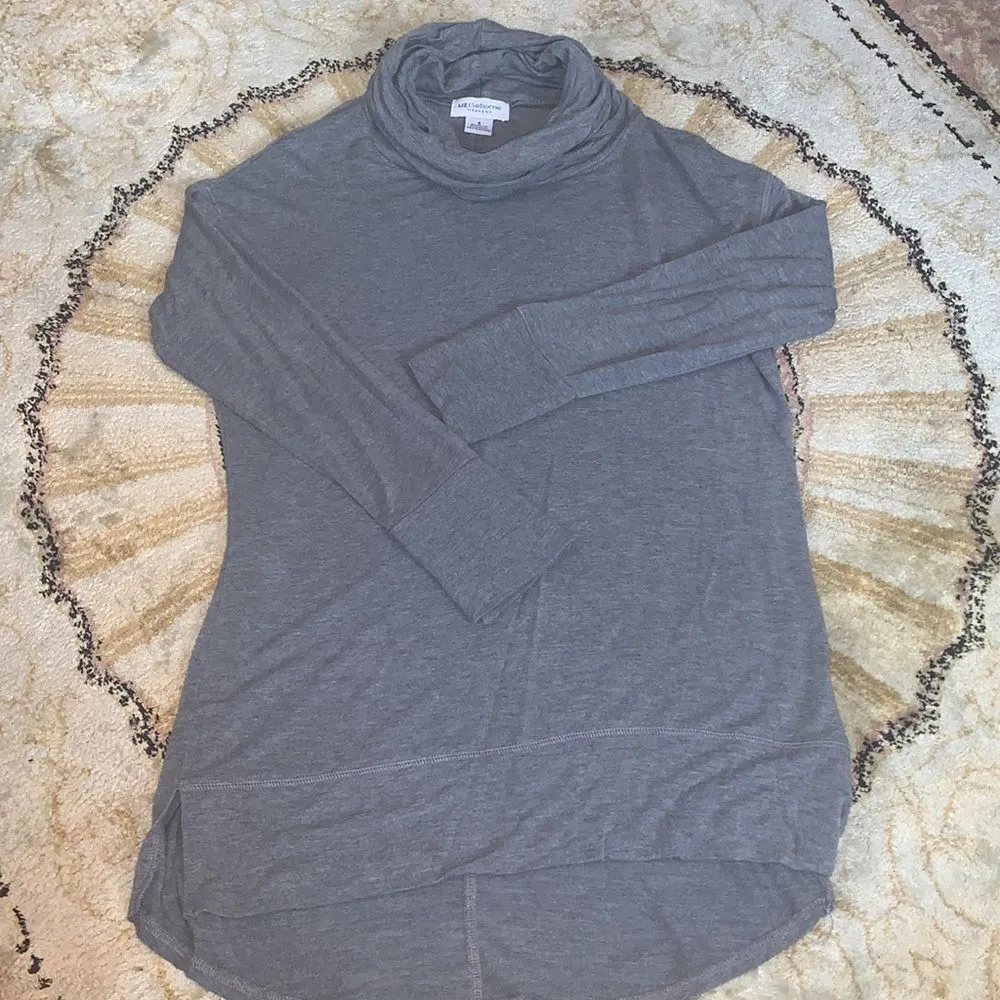 Women's LIZ CLAIBORNE Top Blouse Size Small Gray Perfect for Leggings Drop Back - Image 3